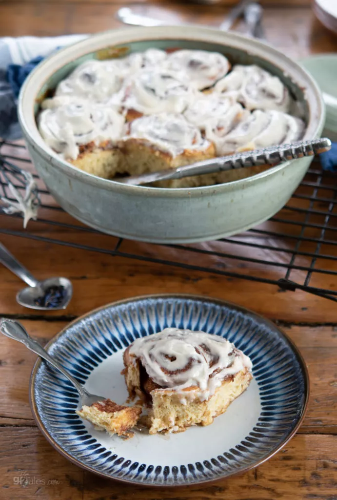 Earl Tea Gluten Free Overnight Cinnamon Rolls with plate