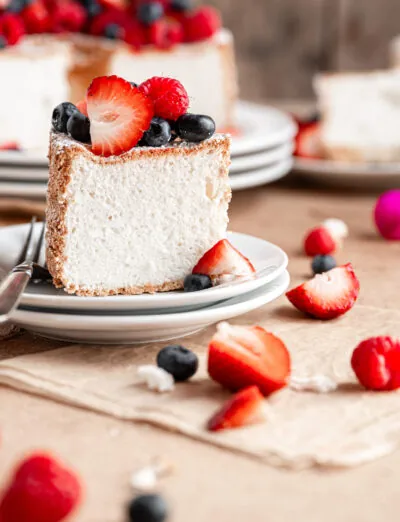 gluten free Angel Food Cake with berries V