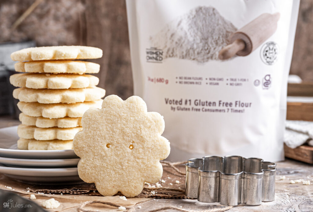 gluten free shortbread cookie with gfJules Flour bag cu