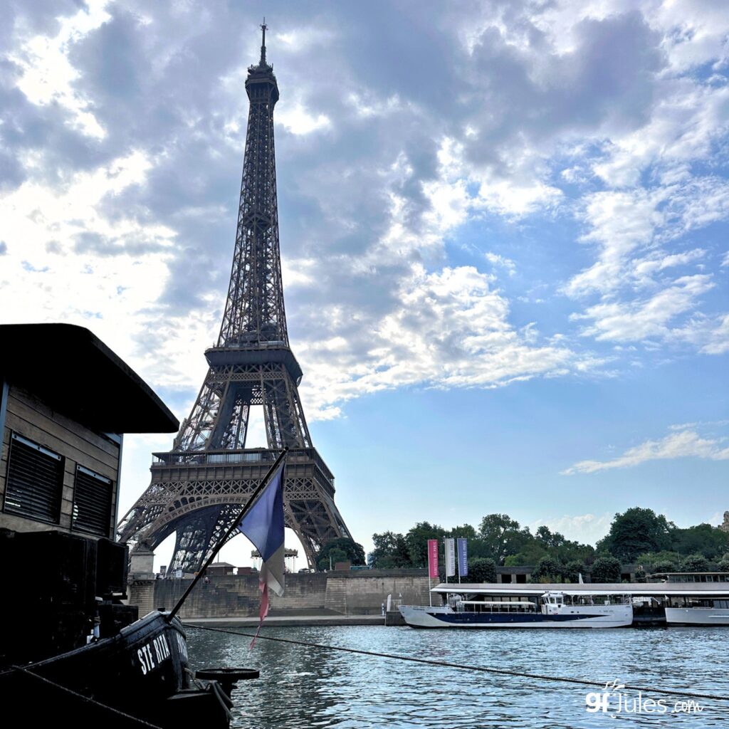 paris seine scene
